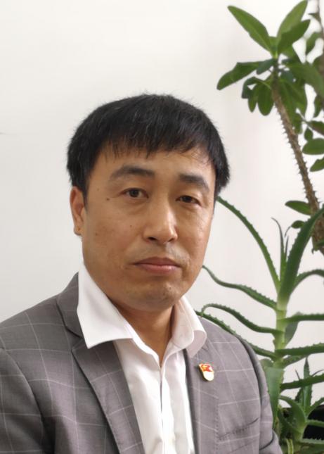 说明: 190703照片